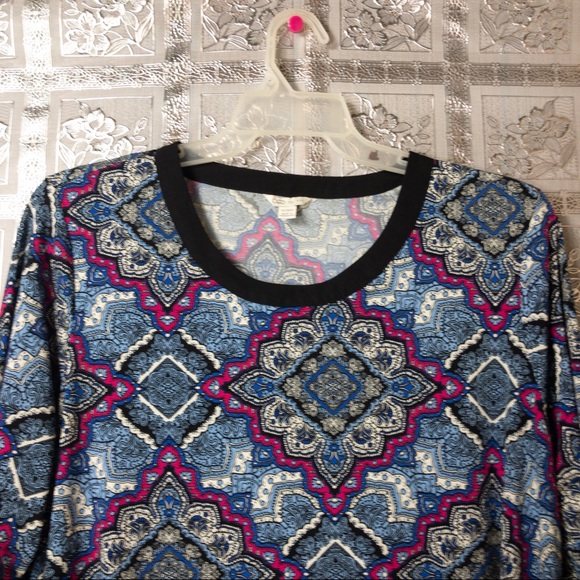 CATO Est. 1948 Multi-color Plus Size Top - Picture 3 of 8